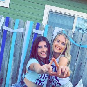 Meet your Posher, Brooke